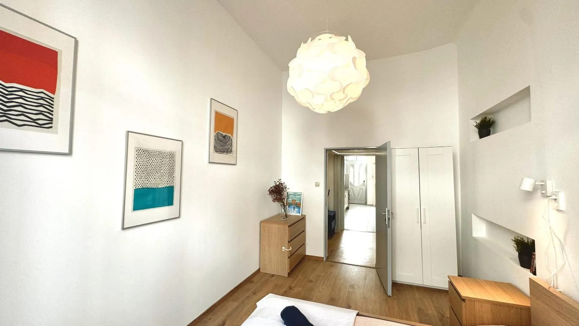 Come On Inn Apartment In The City Center 3 Br Budapeste 0*,