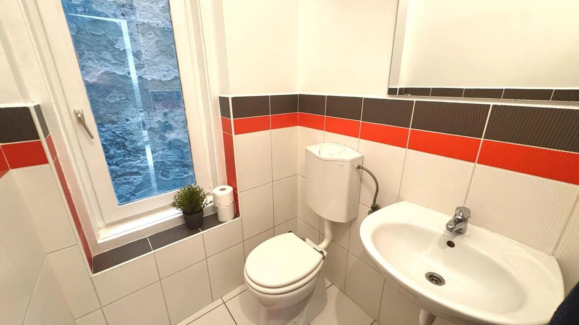 Come On Inn Apartment In The City Center 3 Br Budapeste